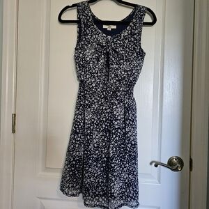 Navy and White Patterned Sleeveless Dress